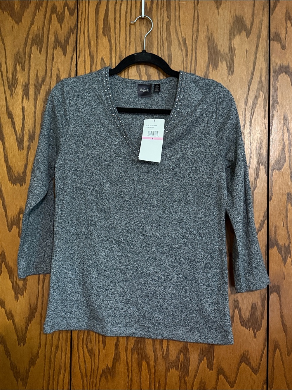 NWT Rafaella Embellished V-Neck 3/4 Sleeve Top Gray Small